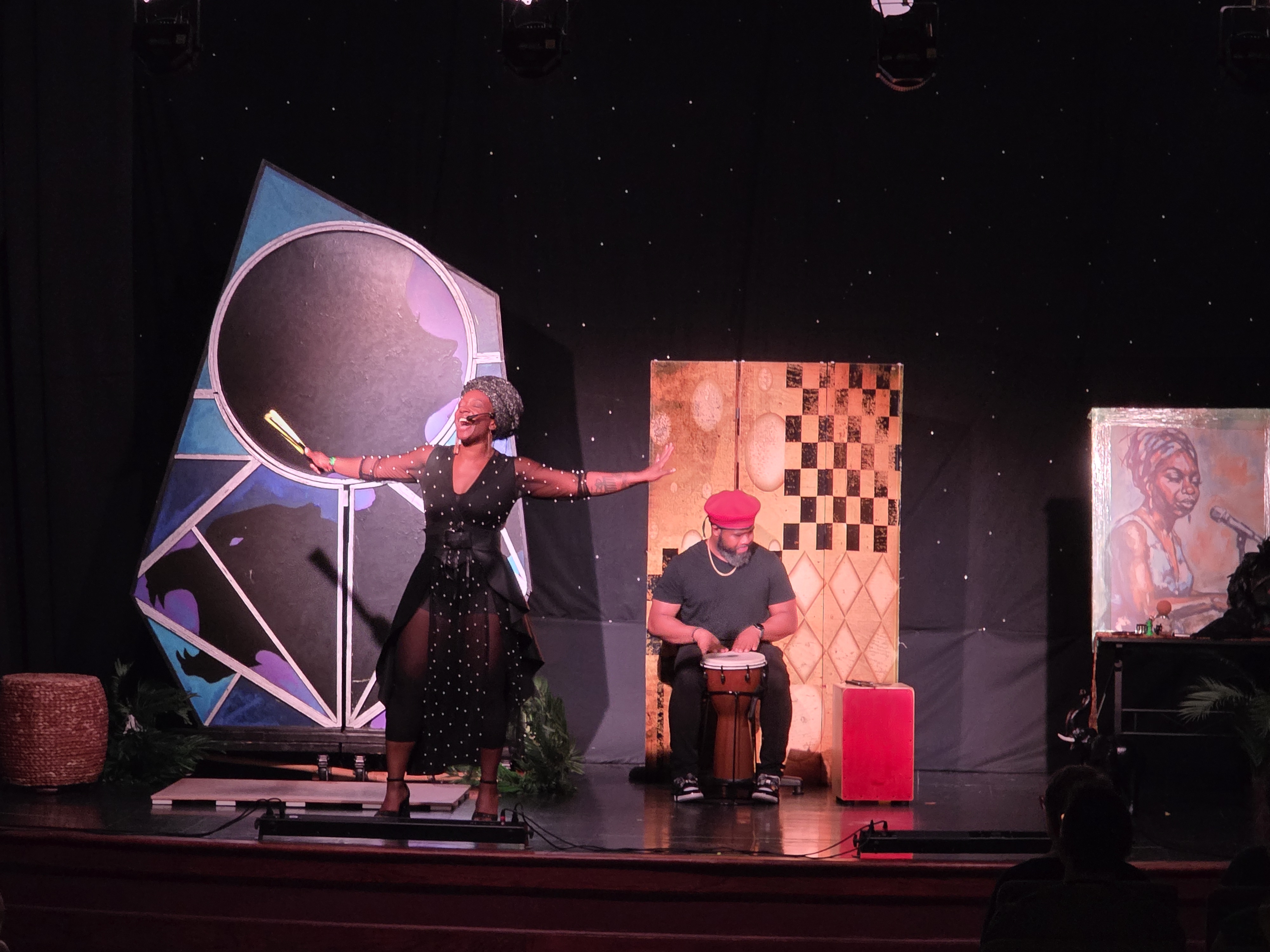 PsyWrn Simone performing Black Thread